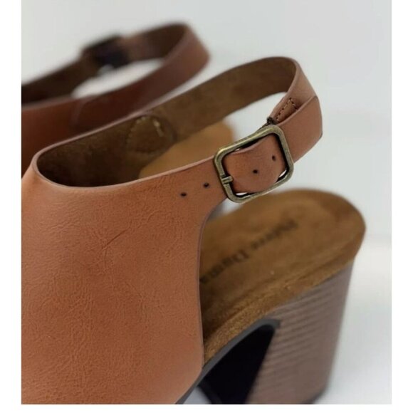 PIERRE DUMAS / Morgen-7 / Brown / Leather / Open-Toe / Platform / Sandals - Picture 4 of 7